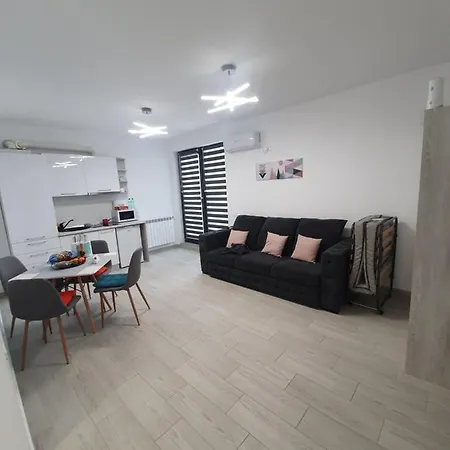 Apartament Mamaia Nord 18